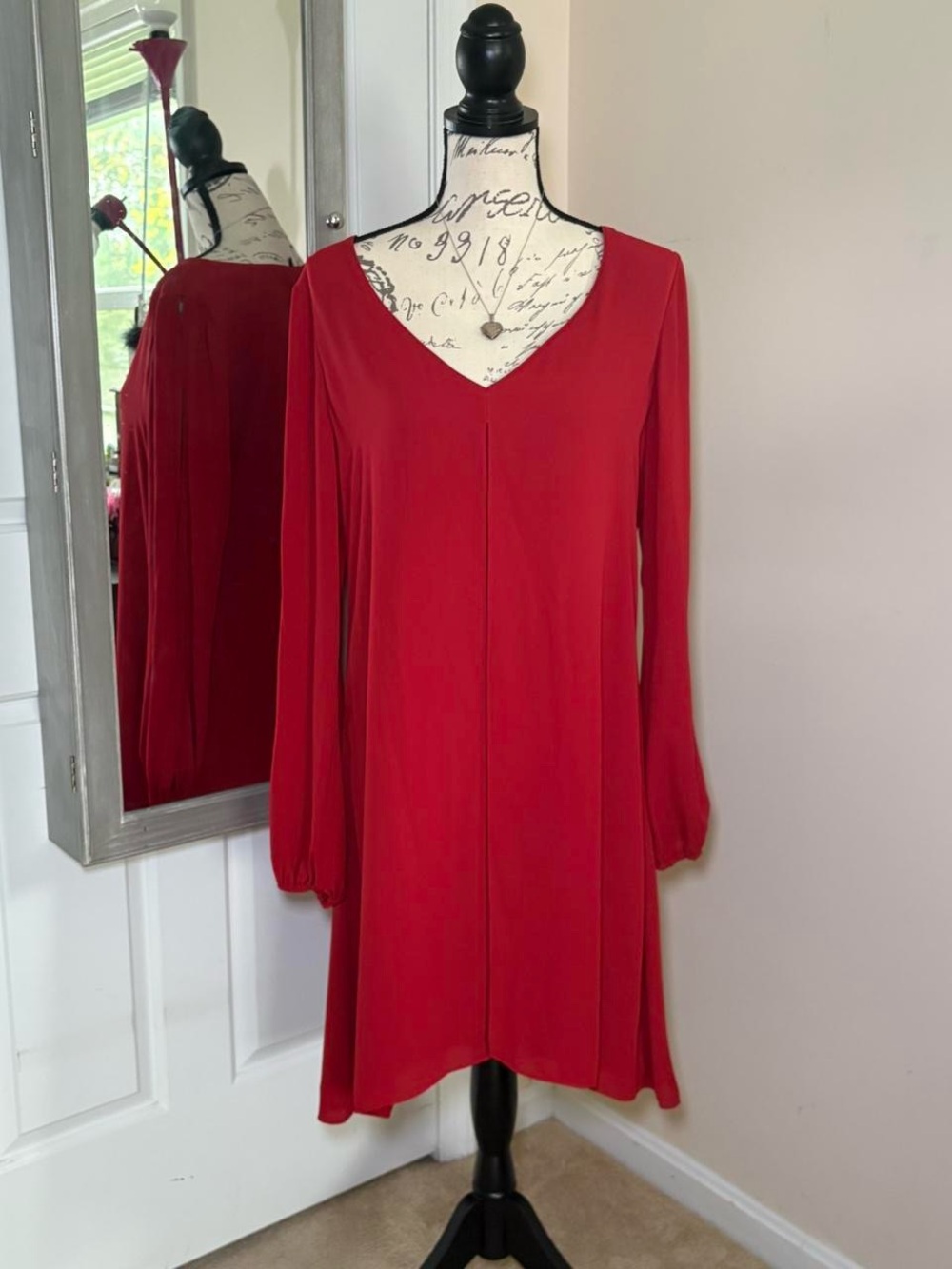 White House Black Market Red V-Neck Sheer Sleeves Dress